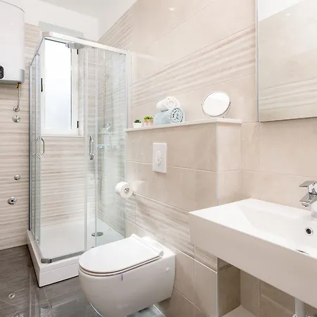 Linda * 스플리트